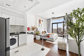 Silkhaus Modern Studio near Silicon Shopping Mall